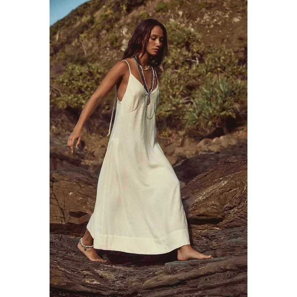 Free People description flowing